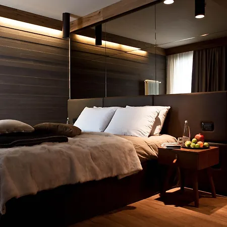 Hotel Alexander Charme