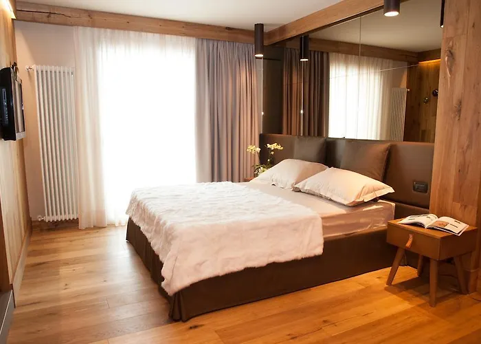 Hotel Alexander Charme 4*