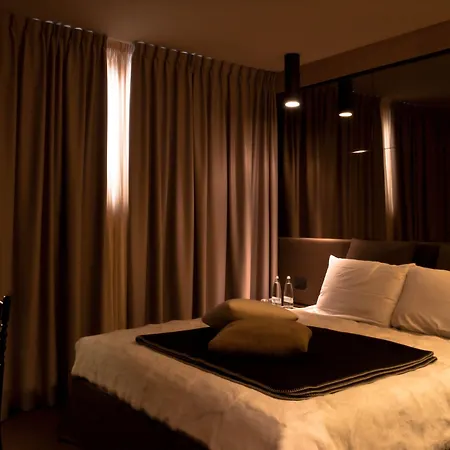 Alexander Charme 4*