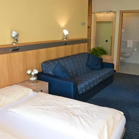 Hotel Alexander Charme 4*